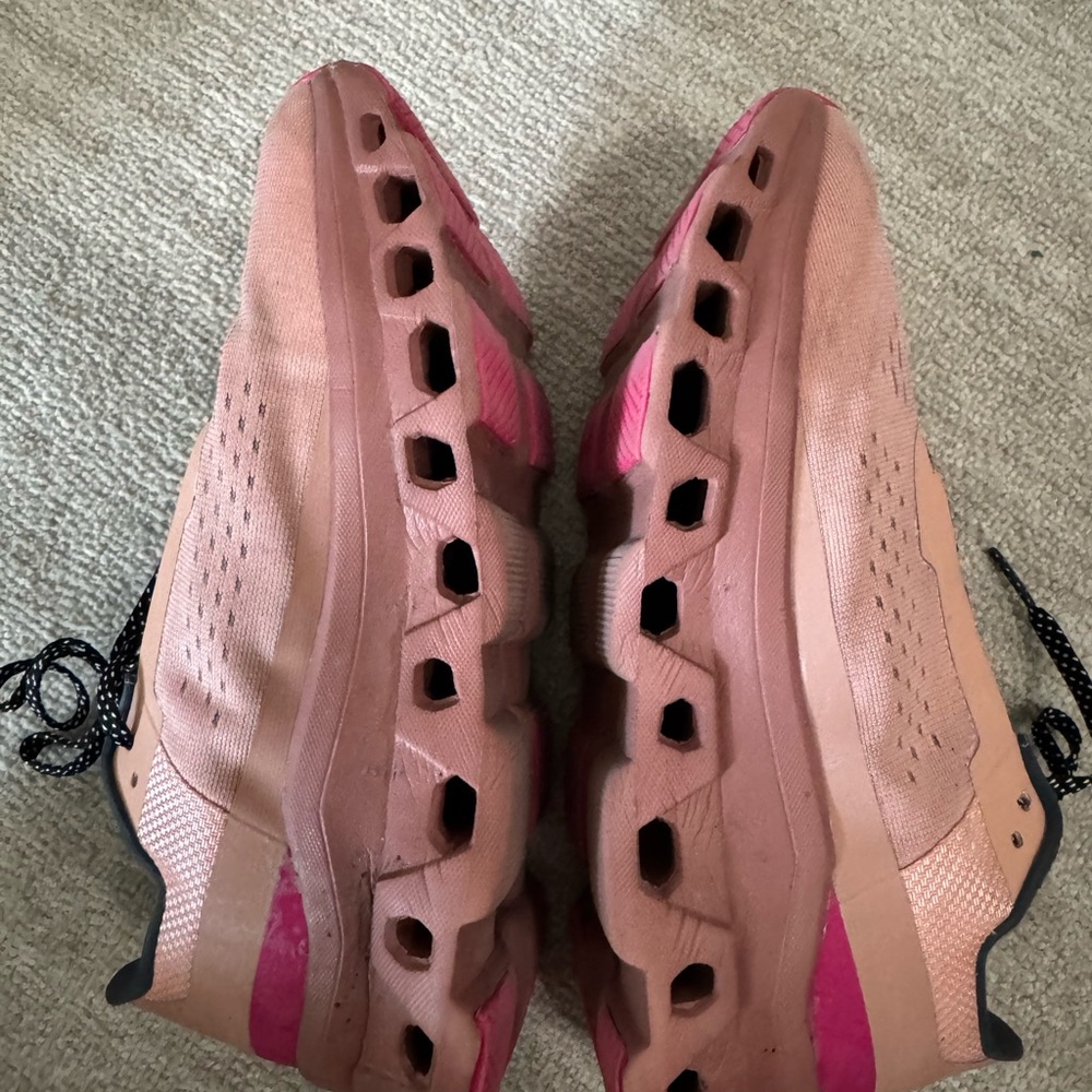 On Running Cloudnova Peach and Pink Women's Shoes - Picture 3 of 4